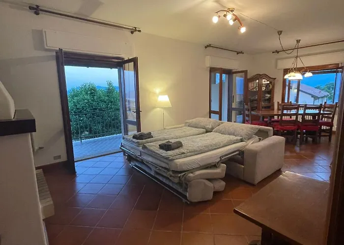 Semesterbostad Casa Anna Verbania